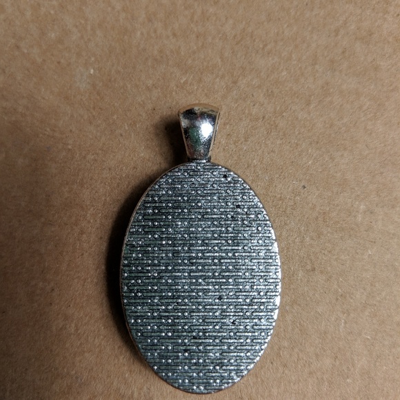 Blue Onyx Agate Pendant - Picture 6 of 6